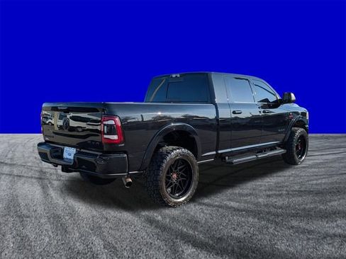 Used 2022 RAM 2500 Laramie w/ Night Edition image 4