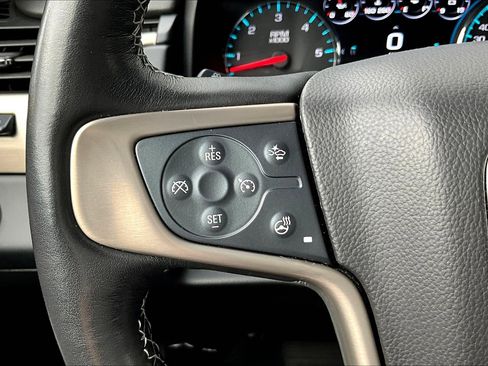 Used 2019 GMC Yukon Denali w/ Open Road Package image 18