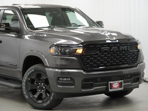 New 2026 RAM 1500 4x4 Crew Cab image 3
