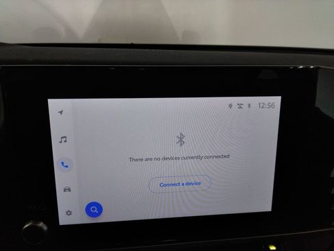 Used 2025 Toyota Camry SE image 25