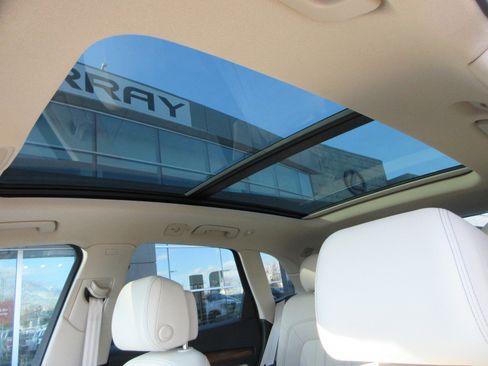 Used 2022 Audi Q5 2.0T Premium image 19