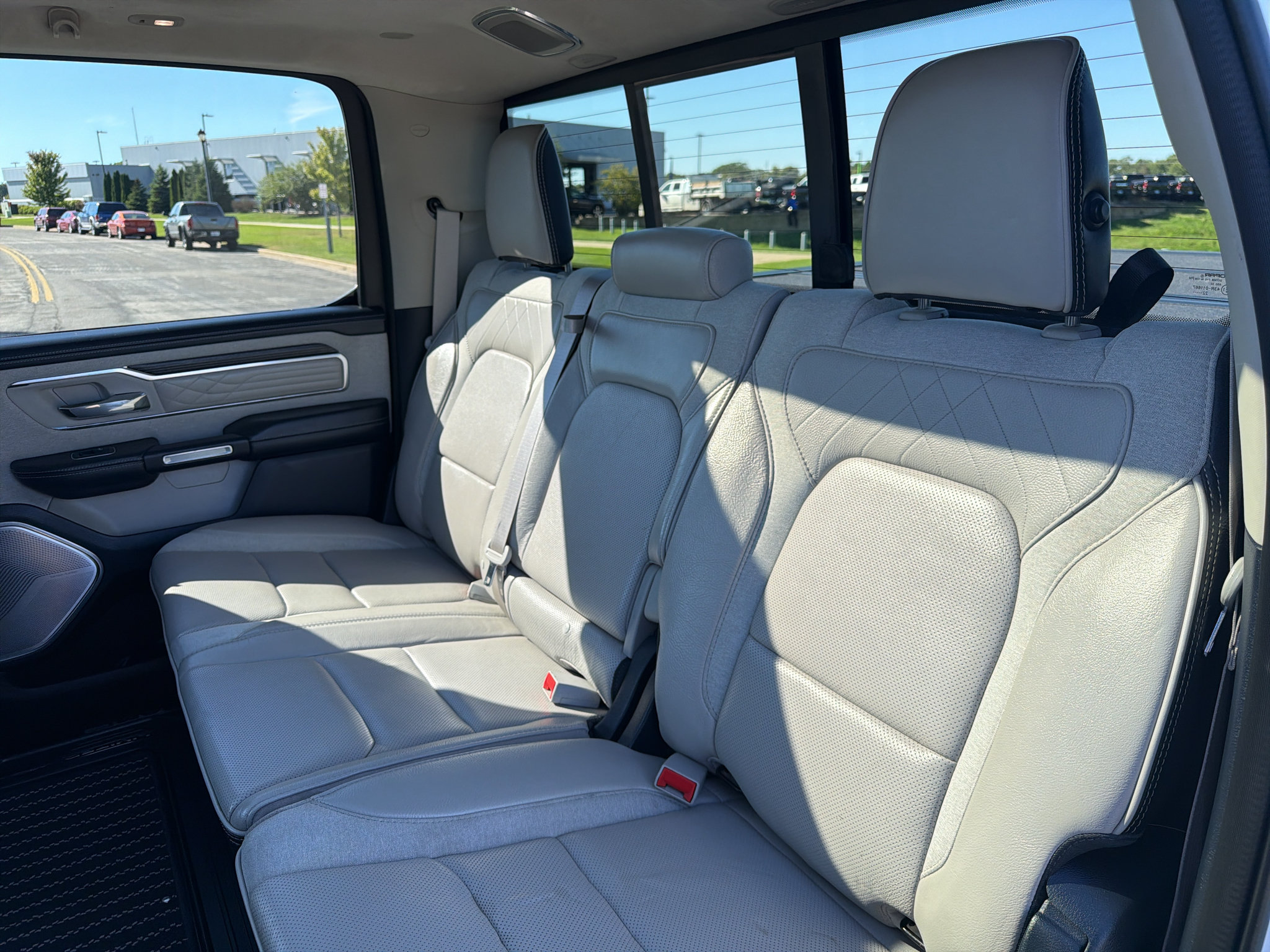 Used 2023 RAM 1500 Limited AWD/4WD image 36
