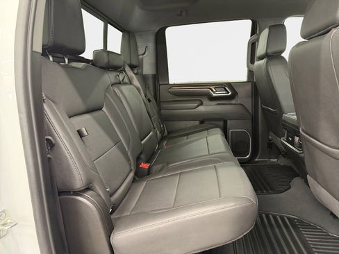 Used 2025 Chevrolet Silverado 3500 LT w/ Trail Boss Package AWD/4WD image 11