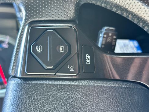 Used 2016 Toyota 4Runner Trail Premium AWD/4WD image 38