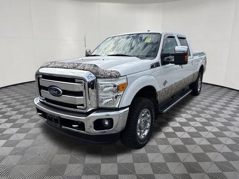 Used 2015 Ford F250 Lariat w/ Lariat Ultimate Package AWD/4WD image 11