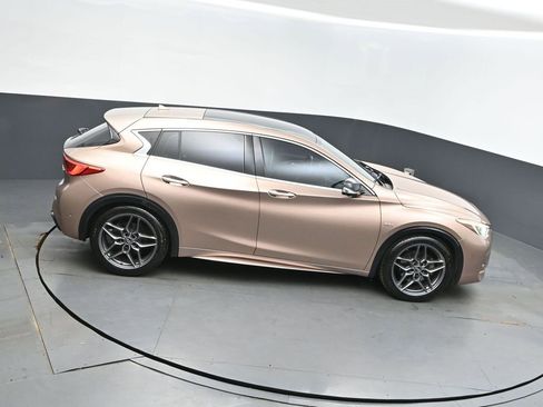 Used 2018 INFINITI QX30 Sport w/ Sport Leather Package image 36