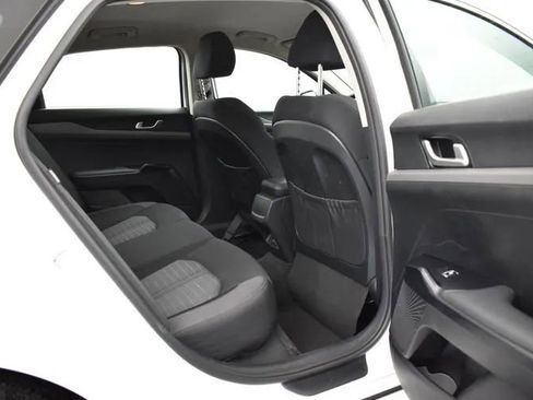 Used 2025 Kia K5 LXS FWD image 17