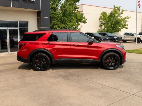 Used 2023 Ford Explorer ST w/ Equipment Group 401A AWD/4WD image 8