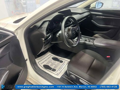 Used 2021 MAZDA MAZDA3 s image 13