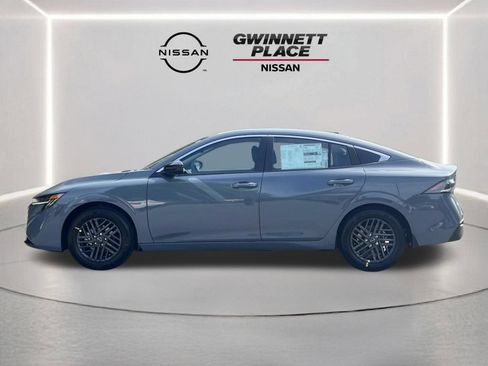 New 2026 Nissan Sentra SV w/ Floor Mat Package FWD image 19