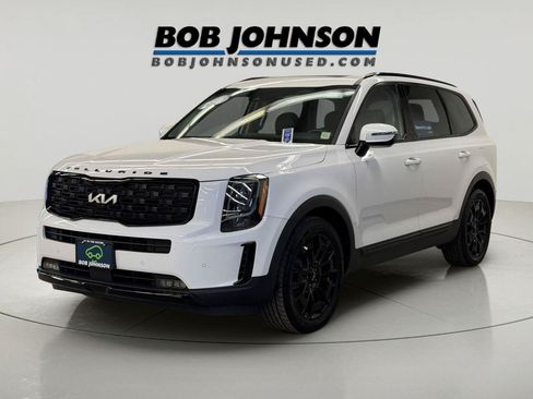 Used 2022 Kia Telluride SX w/ Nightfall Edition Package AWD/4WD image 8