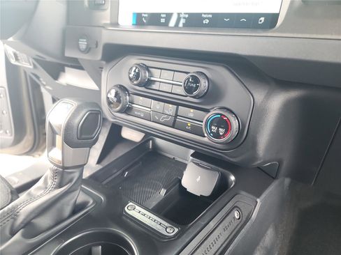 New 2025 Ford Bronco 4-Door image 30