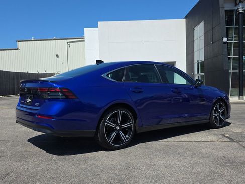 Used 2024 Honda Accord Sport image 5