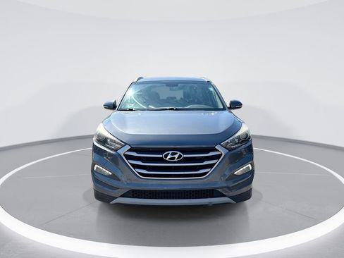 Used 2017 Hyundai Tucson Sport image 3