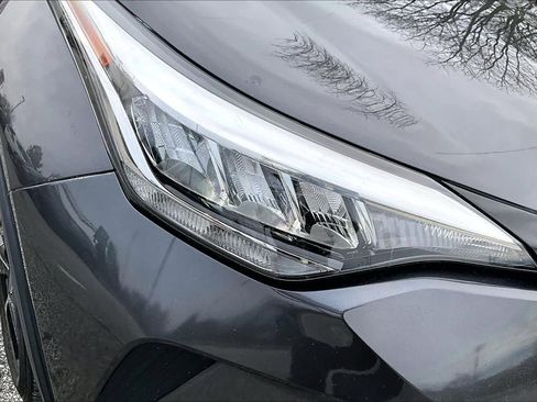 Used 2021 Toyota C-HR Nightshade image 27