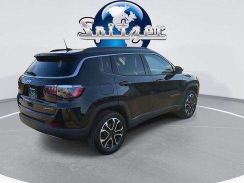Used 2023 Jeep Compass Limited image 9
