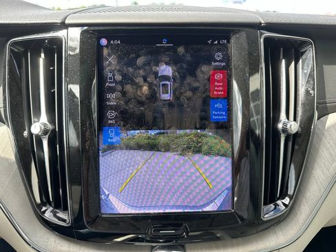 Used 2023 Volvo XC60 B5 Ultimate w/ Climate Package AWD/4WD image 20