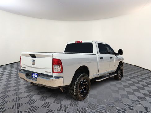 Used 2024 RAM 2500 Big Horn w/ Off Road Package AWD/4WD image 4