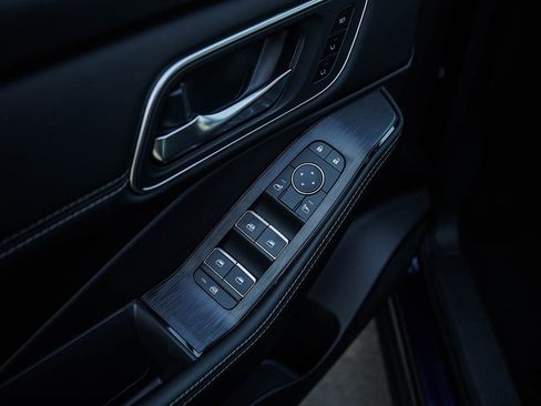 New 2026 Nissan Rogue Platinum w/ Platinum Premium Package image 19