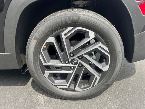 New 2025 Hyundai Tucson Limited image 10