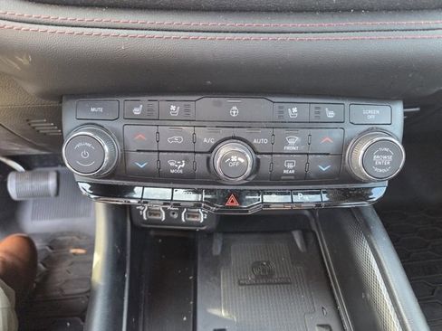 Used 2021 Dodge Durango R/T image 18