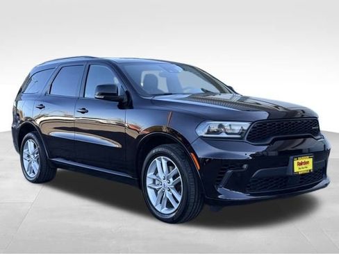 Used 2025 Dodge Durango GT image 1