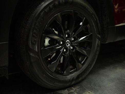 Used 2025 MAZDA CX-50 AWD 2.5 S w/ Premium Package image 3