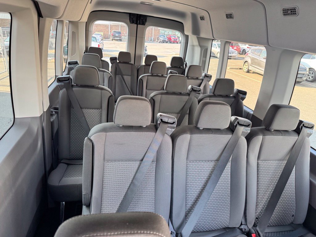 Used 2025 Ford Transit 350 XLT RWD image 25