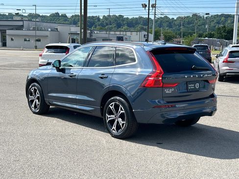 Certified 2022 Volvo XC60 B5 Momentum w/ Advanced Package image 5