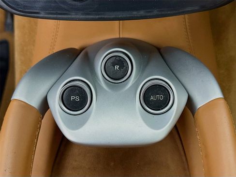 Used 2015 Ferrari FF image 17