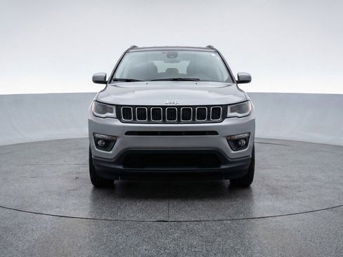 Used 2025 Jeep Compass Limited image 2