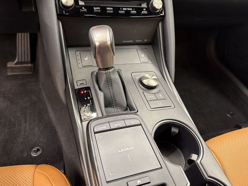 Used 2024 Lexus IS 350 F Sport RWD image 16