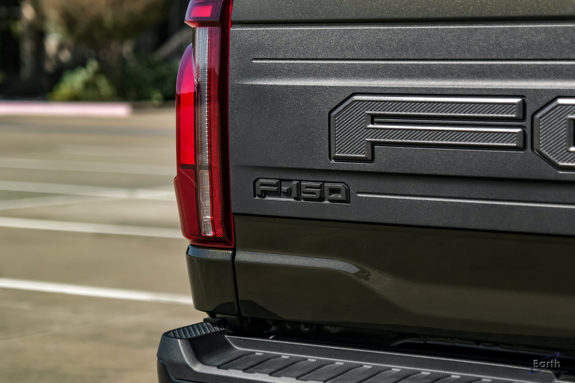 Used 2025 Ford F150 Raptor AWD/4WD image 16