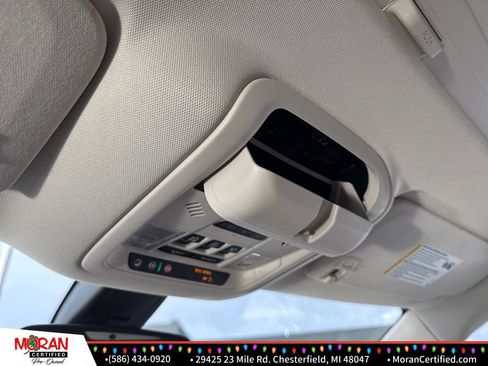 Used 2023 Buick Enclave Essence w/ Experience Buick Package image 24