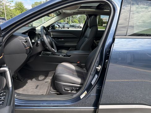 Certified 2024 MAZDA CX-50 AWD 2.5 S w/ Premium Plus Pkg image 11