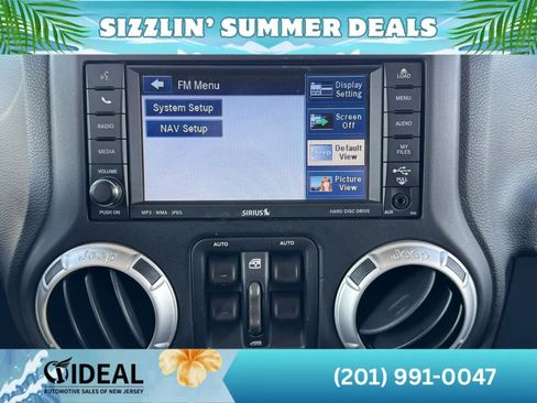 Used 2011 Jeep Wrangler Unlimited Sahara w/ Dual Top Group AWD/4WD image 15