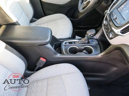 Used 2023 Chevrolet Equinox LS w/ LPO, Floor Liner Package image 15