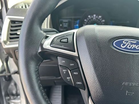 Used 2024 Ford Edge Titanium AWD/4WD image 24