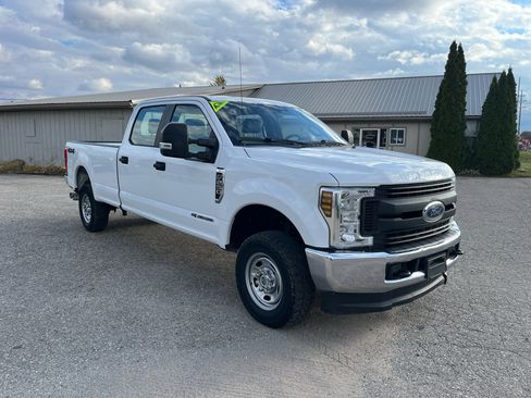 Used 2019 Ford F250 XL w/ Power Equipment Group image 7