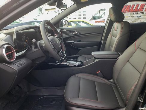 New 2026 Chevrolet Trax RS w/ Driver Confidence Package image 11