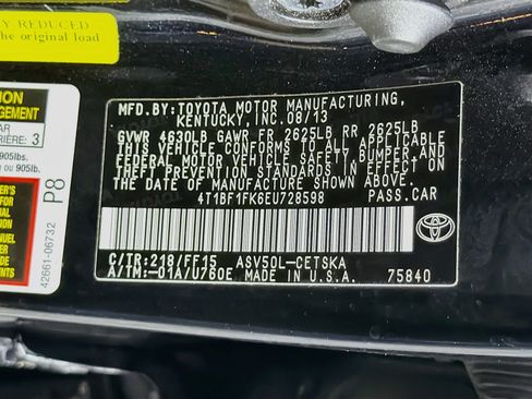 Used 2014 Toyota Camry SE FWD image 12