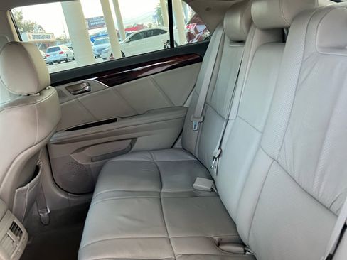 Used 2008 Toyota Avalon XLS image 5