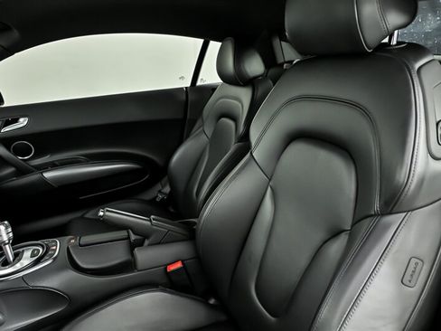 Used 2011 Audi R8 V8 AWD/4WD image 17