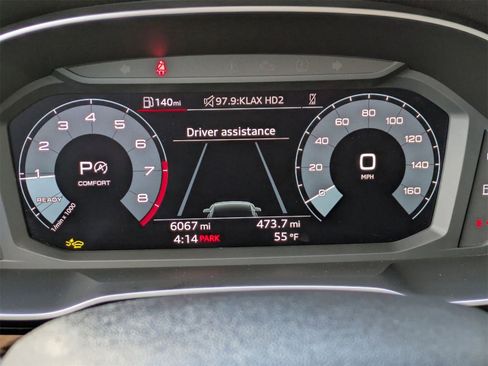 Used 2025 Audi Q3 2.0T Premium w/ Convenience Package image 12