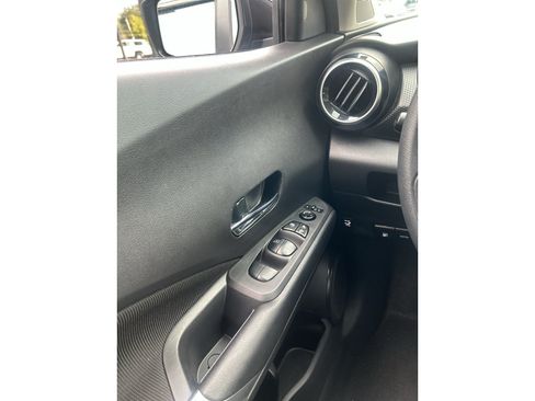 Used 2023 Nissan Kicks SV w/ Interior Electronics Package FWD image 14
