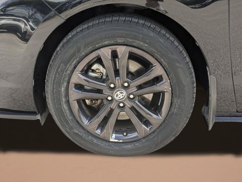 Used 2024 Toyota Sienna XSE w/ XSE Premium Package AWD/4WD image 24
