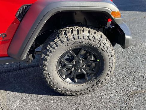 New 2026 Jeep Wrangler Sport AWD/4WD image 34