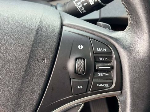 Used 2020 Acura MDX SH-AWD image 26
