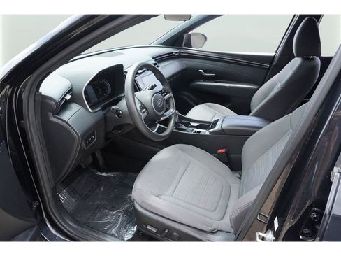 Used 2024 Hyundai Santa Cruz SEL FWD image 17