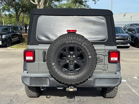 Used 2021 Jeep Wrangler Sport AWD/4WD image 3